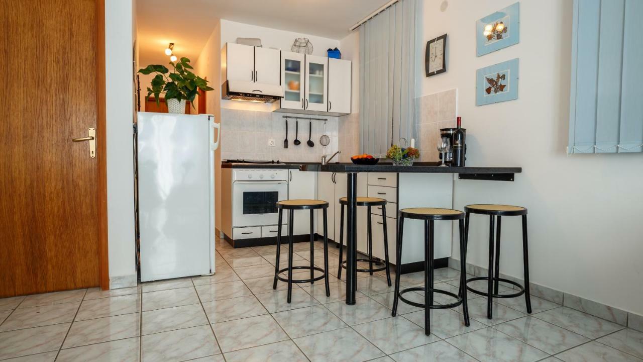Apartament Josephine Nijvice Zewnętrze zdjęcie