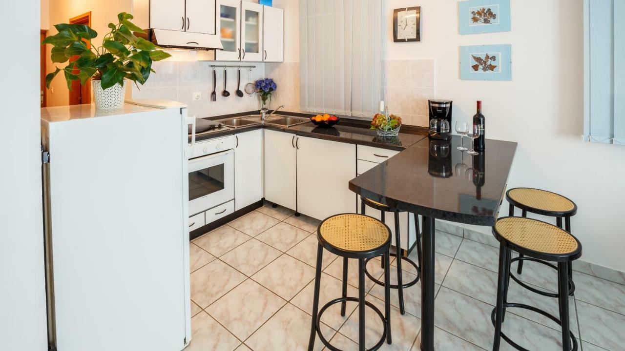 Apartament Josephine Nijvice Zewnętrze zdjęcie